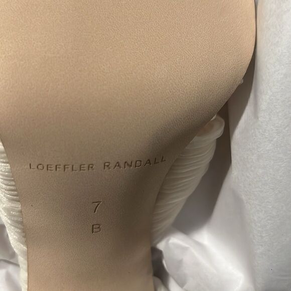 LOEFFLER RANDALL Reed Pearl Pleated Twist Heel - Picture 9 of 9